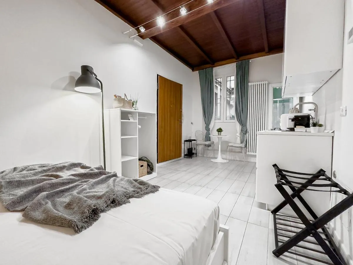 Realkasa Ailis Apartment Bologna