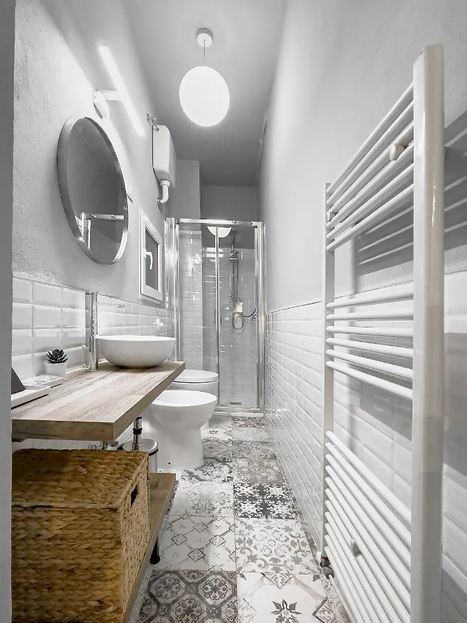 Realkasa Ailis Apartment Bologna Italy